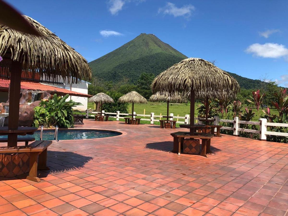 Hotel La Pradera Del Arenal La Fortuna Екстериор снимка