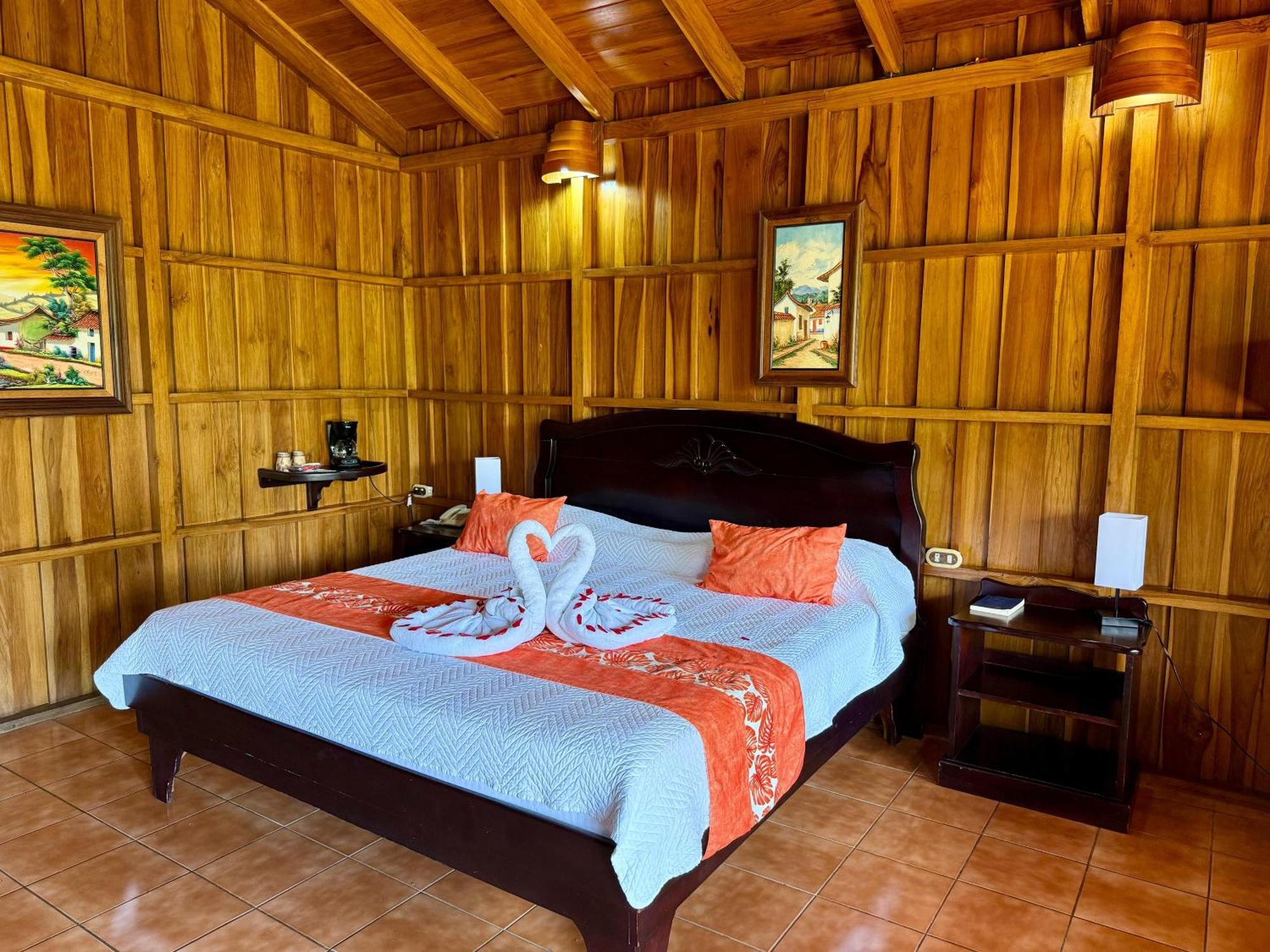 Hotel La Pradera Del Arenal La Fortuna Екстериор снимка