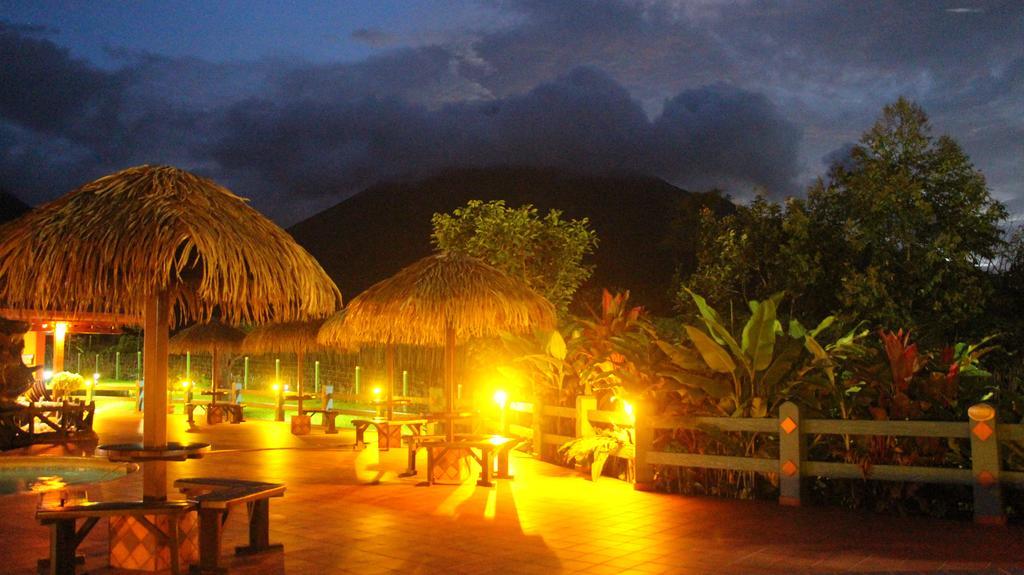 Hotel La Pradera Del Arenal La Fortuna Екстериор снимка